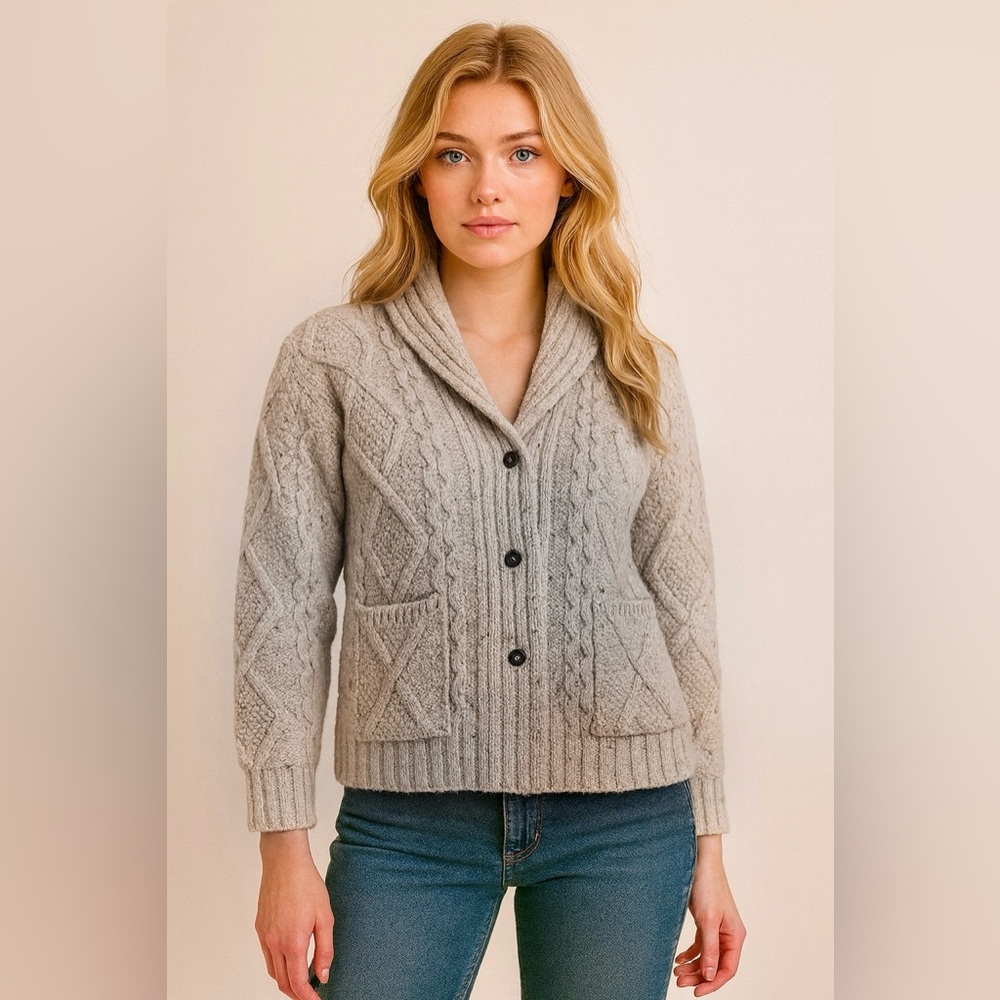 SHRUNKEN Inis Crafts Merino Wool Sweater Tagged MEDIUM but now fits EXTRA SMALL
